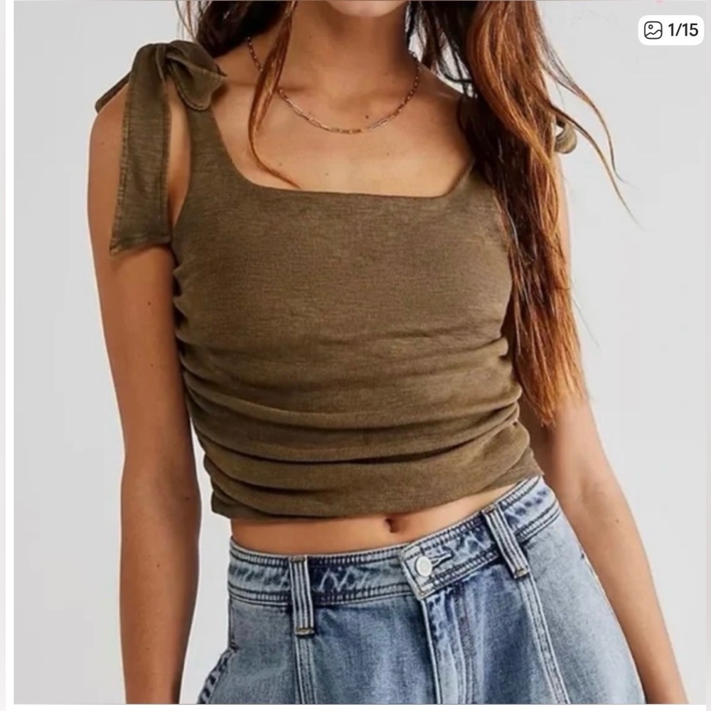 FREE PEOPLE Boulevard ruched cropped tank top size extra large